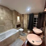 Central London Room