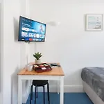 London Central Suits - Comfortable Rooms