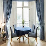 Cosy High-Ceiling Victorian Flat With Balcony - 2Mins To Hyde Park, Kensington Palace, Nottinghill, High Street Kensington,2Br 2Baths