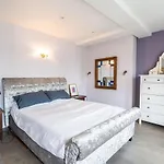 1 Bed Flat 2 Mins Walk To Marylebone Station