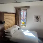 Central Boutique Room 302