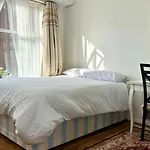 3 Bedroom Apartment Edgware Road By Ali