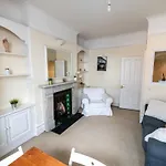 Dancer Road - Cosy 2 Bed Flat