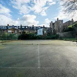 The Plush Putney Apartment - 2 Bed - 2 Bath - Ground Floor Apt