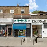 Spacious 1 Bed Maisonette In Camden By Amber Stays, Perfect For Long Term Stays, Sleeps 4!