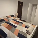 Modern 2-Bedroom London Bridge