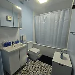 Modern 2-Bedroom London Bridge