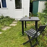 Mini Cabin In A Quiet Area
