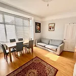 4 Bedroom House In Se4