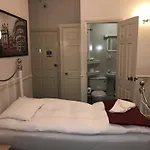 Springfield Hotel