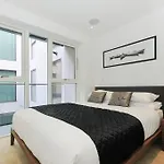 Farringdon Deluxe Apartments