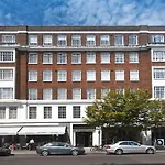 South Kensington Concierge Apartment
