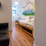 Camden Bnb Hotel