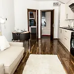 Paddington Deluxe Apartment