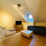 77 B Brailsford Road, Brixton, London Sw2 2Tb
