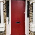 77 B Brailsford Road, Brixton, London Sw2 2Tb
