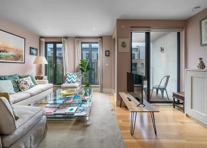 Superb Artist Flat With Free Parking By Portobello