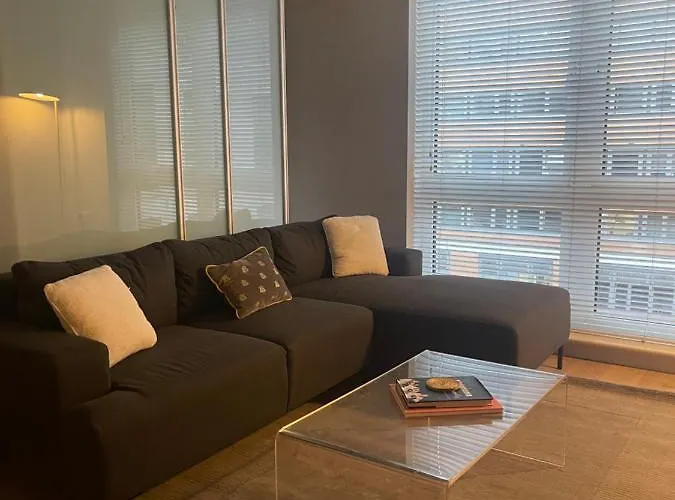 Chelsea Riverside Morden, Chic One Bed