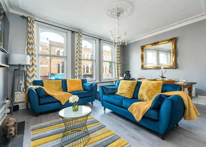 Immaculate 3Bd House In Parson Green Fulham