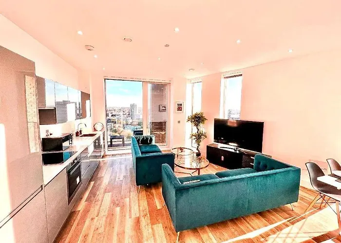 Luxury 2 Bed Penthouse Battersea River/City View