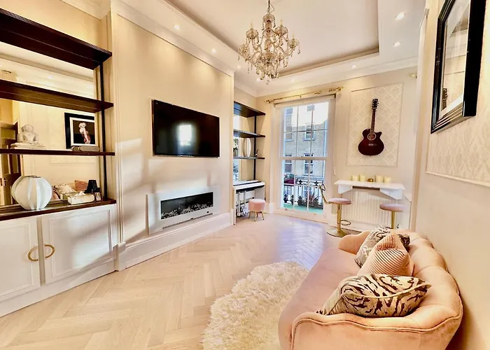 The Marilyn Suite - London Marylebone