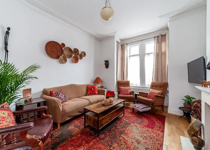 Charming Terraced 3Br House, 5 Min Hither Green St