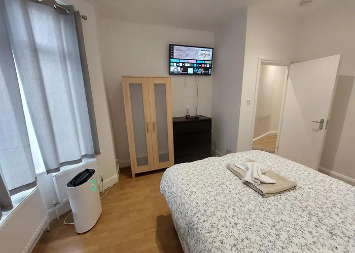 Cosy North Kensington Family Apartment For 4 Persons - Children Stay Free