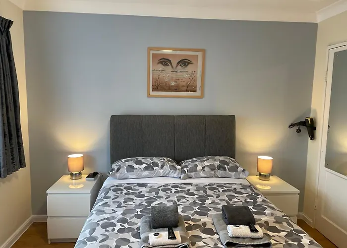 Kensal Lodge 2 Guest House