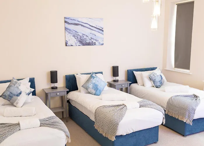 Luxury 3Bedroom Apartment In Thames-Side London Living