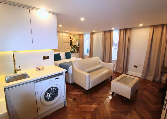 Baker Street By Viridian Apartments