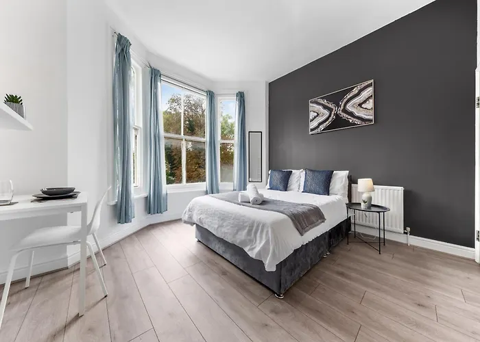 Goshen House- Booknow-2Bdr-Freeparking-Wifi-Sleeps4