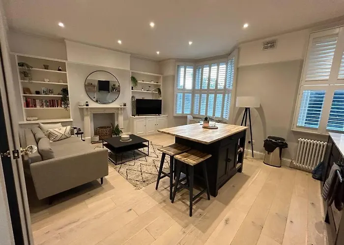 Stunning 2 Bed Apartment Fulham