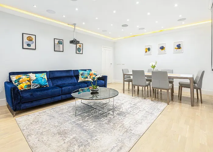 Modern 4 Bdr 3 Bth Apt Minutes From Edgware Road