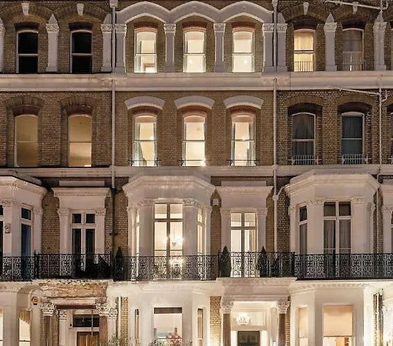 Cosy High-Ceiling Victorian Flat With Balcony - 2Mins To Hyde Park, Kensington Palace, Nottinghill, High Street Kensington,2Br 2Baths