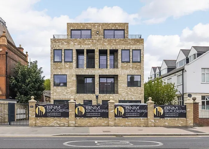 Hobson Woods Apartments