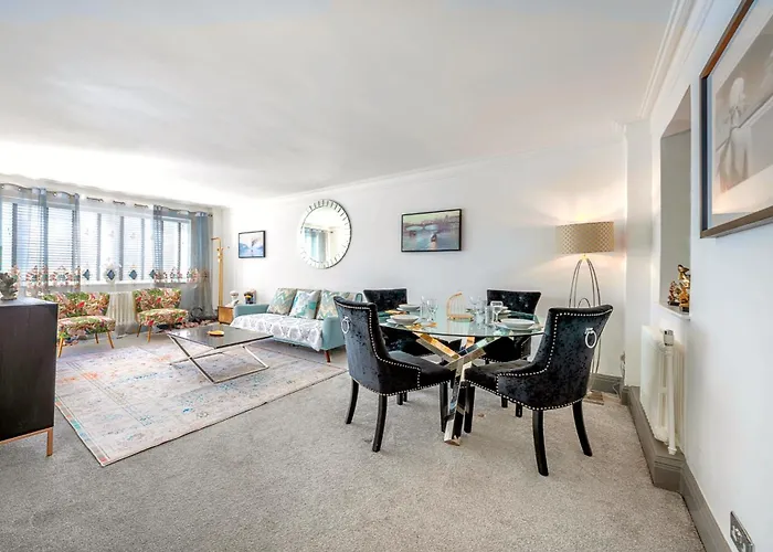 Deluxe Apartment With Terrace Over Harrods
