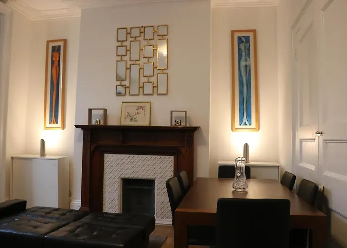 Victoria Style Flat Near Victoria Station