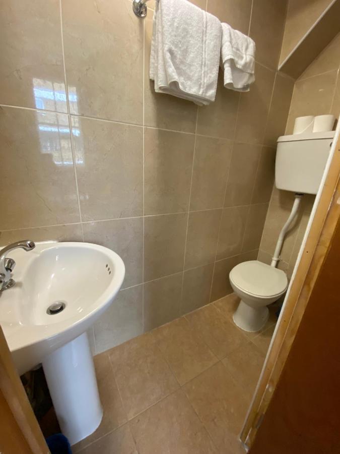 Seven Dials Annexe Hotel 3*