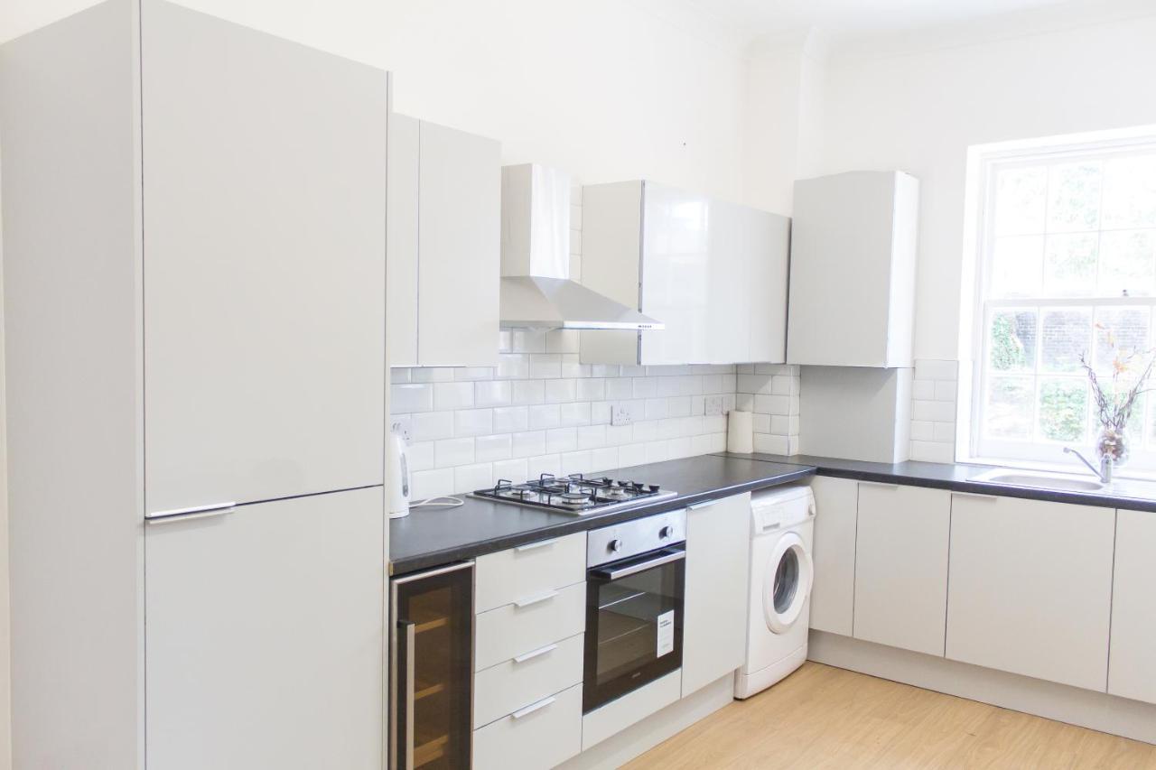 Mansion House Premium * London