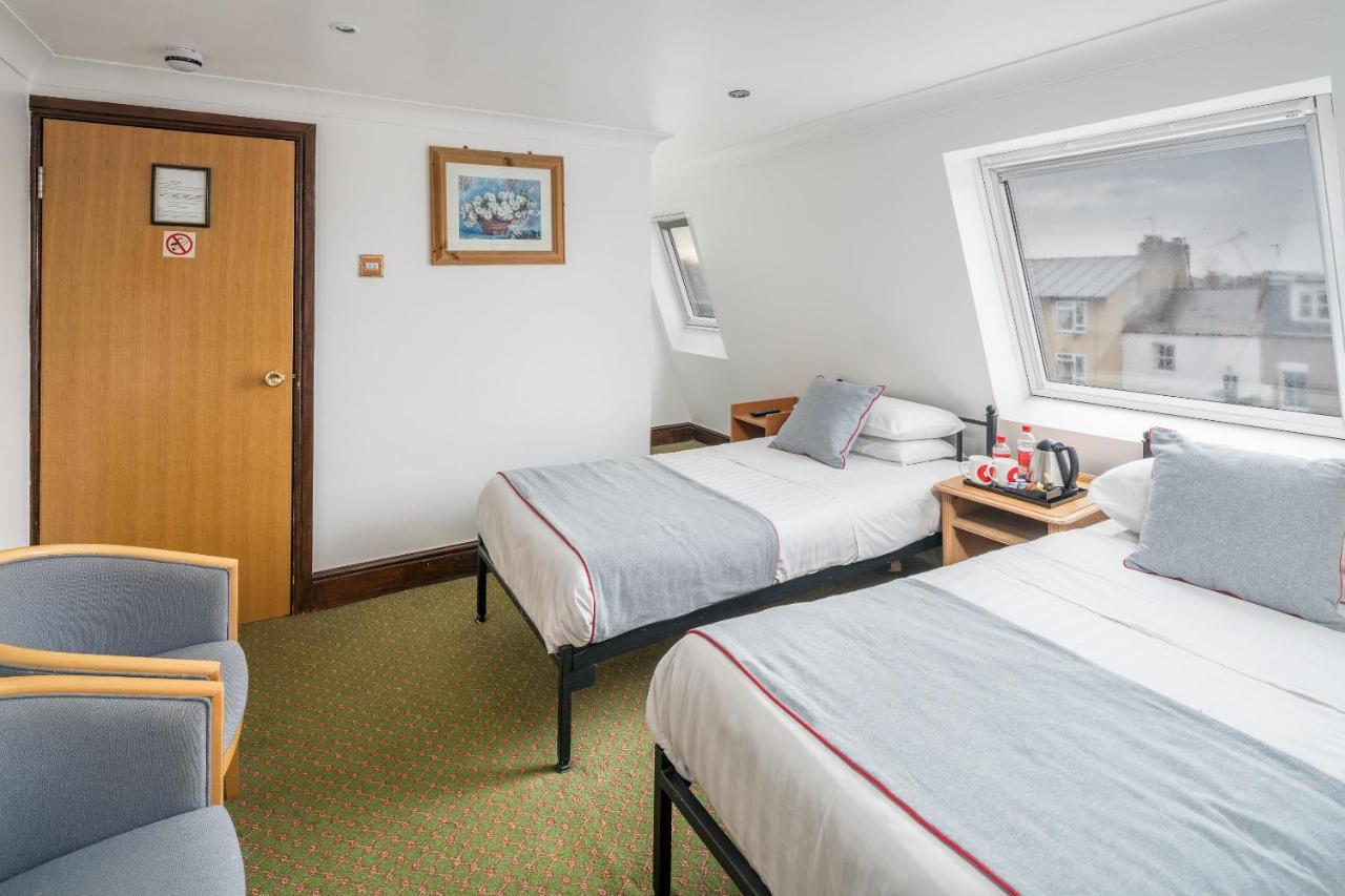 Oyo Abbey Hotel, Shepherd's Bush Market 3* London
