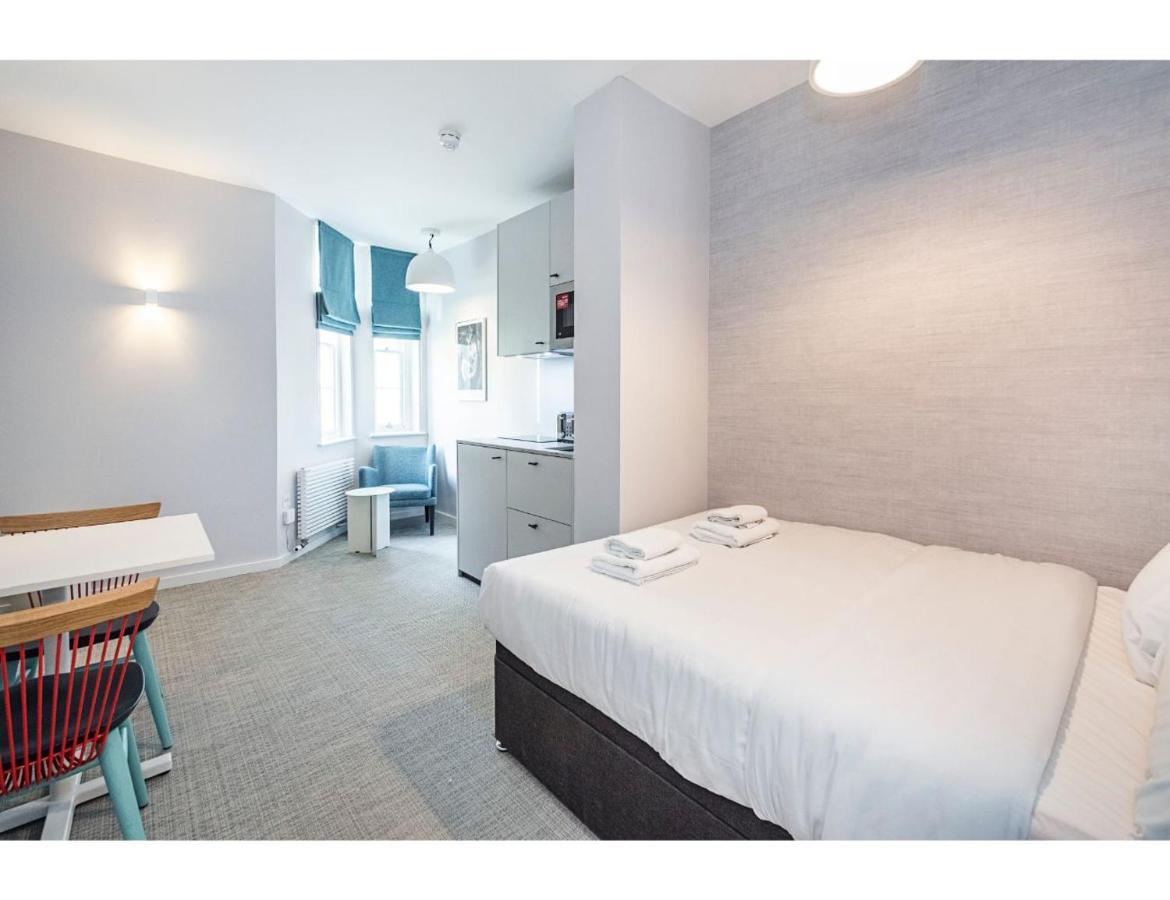 Trendy Studios, Primrose Hill - Sk *