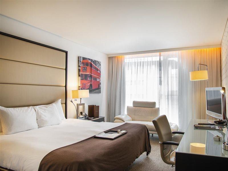 Hotel Pestana Chelsea Bridge & London