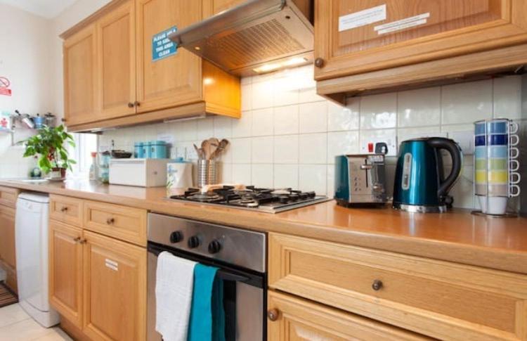 Acomodação com café da manhã  Home2home-rooms Londres