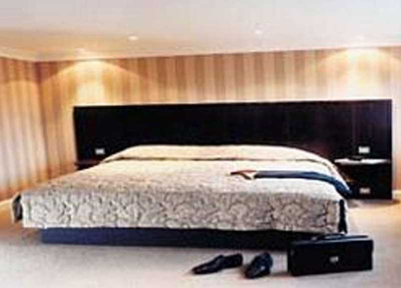 Radisson Blu Hotel, Euston Square - Formerly Grafton 4*