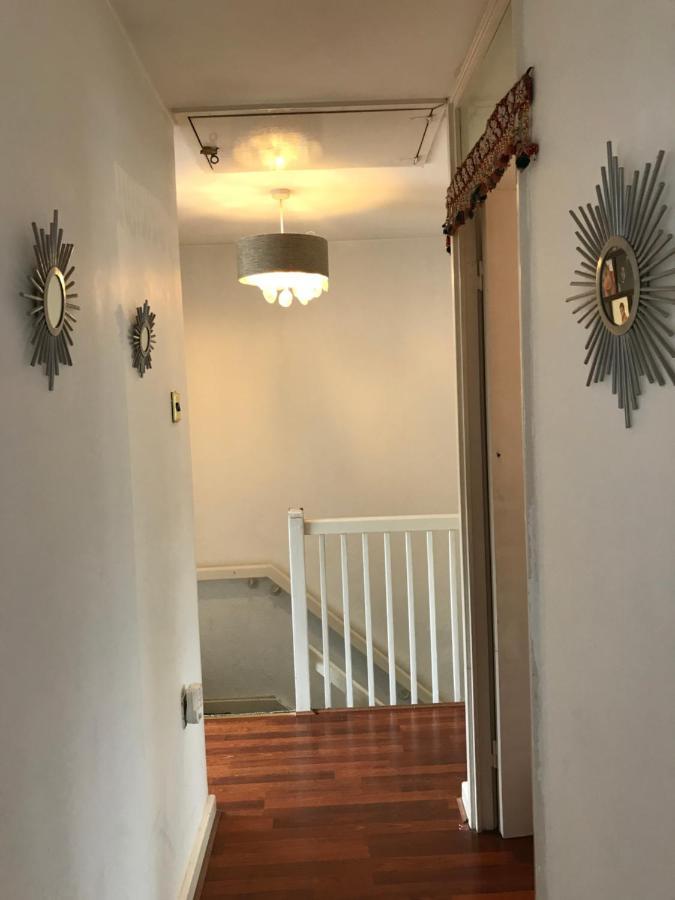 Casa de férias Spacious House 15min To Canary Wharf/o2/excel/central