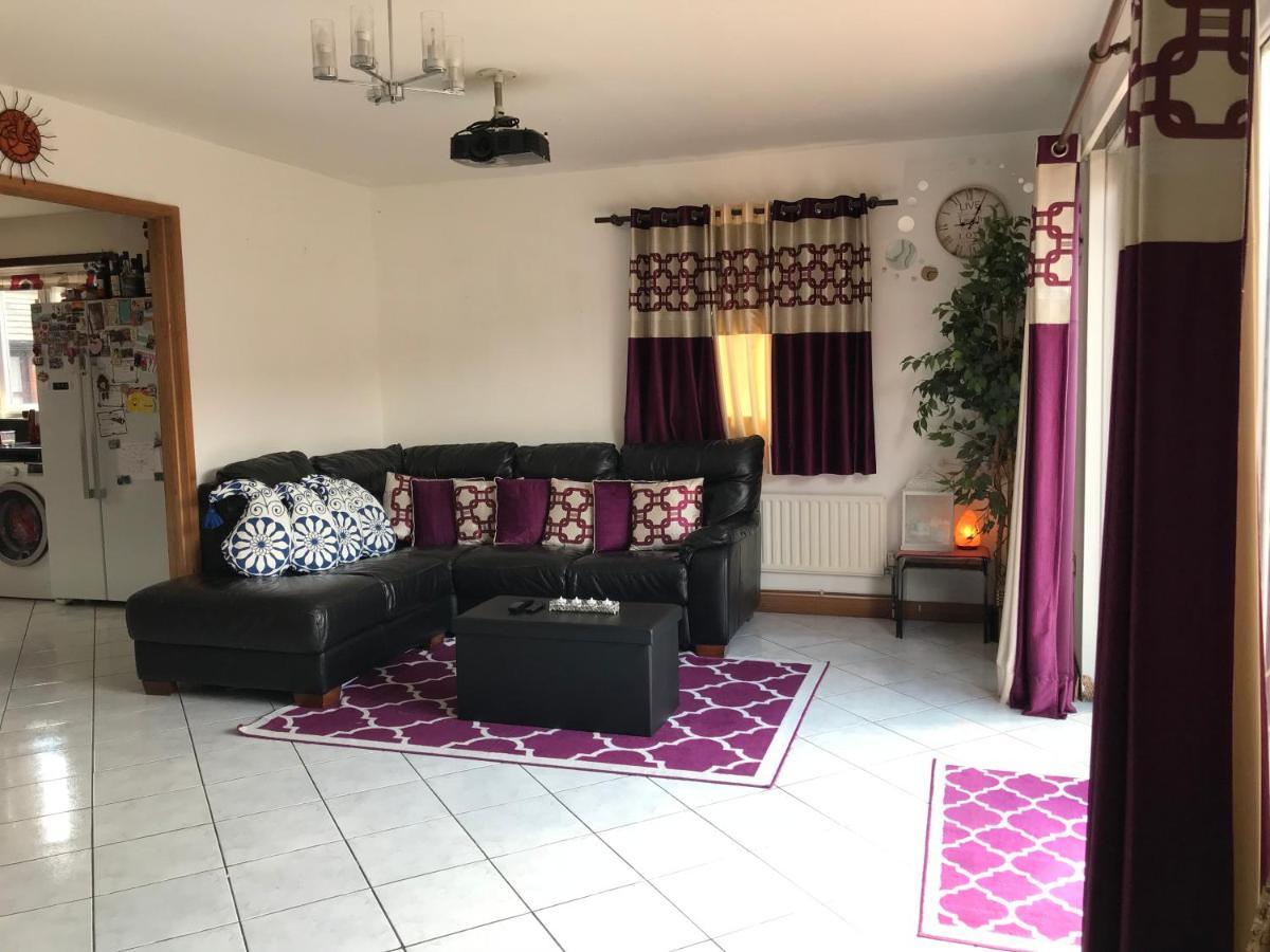 Spacious House 15min To Canary Wharf/o2/excel/central Casa de férias *