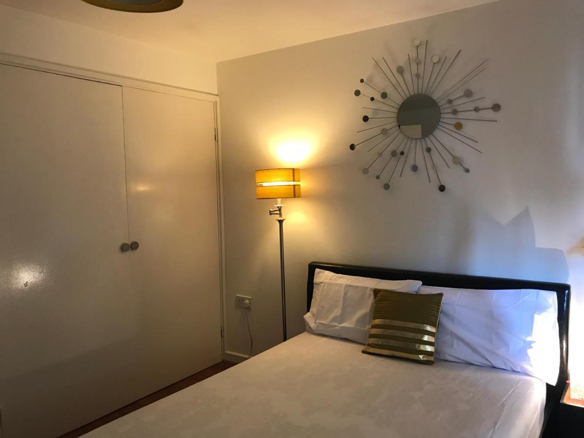 Spacious House 15min To Canary Wharf/o2/excel/central Casa de férias
