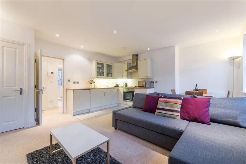 Ideal One Bedroom Close To Oxford Circus Area, Vr Apartment *