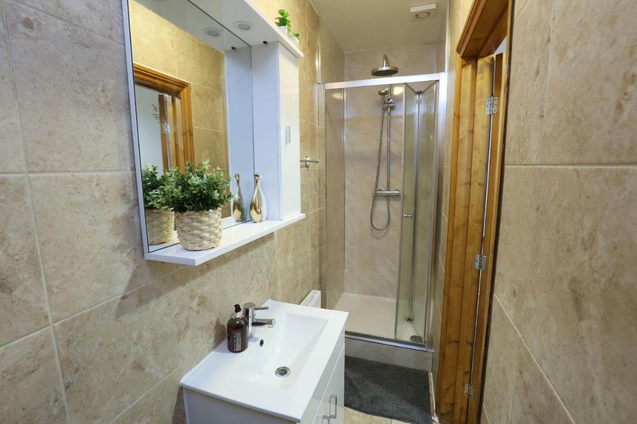 Luxurious 
