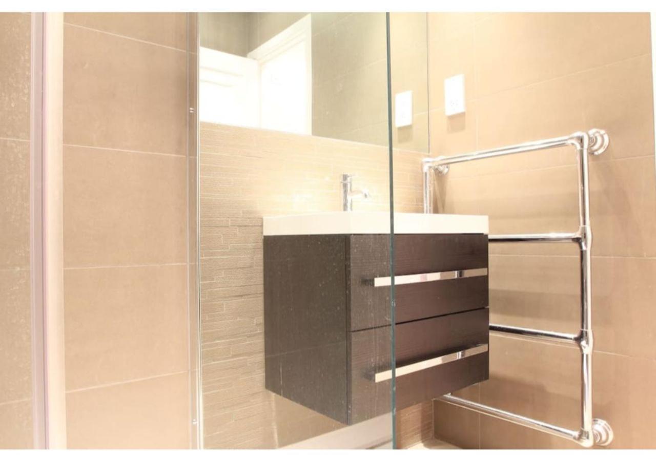 Stylish Flat Near Hyde Park Londres